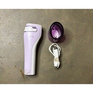 Tria Smooth Beauty Skin Juvenating Age Defying Device with Charging Base Works
